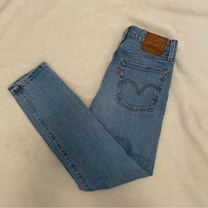 Levi’s Wedgie straight jeans - women’s 24!